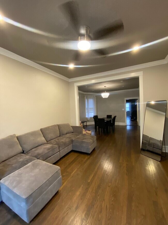 Photo - 2122 N Keystone Ave Unit 1