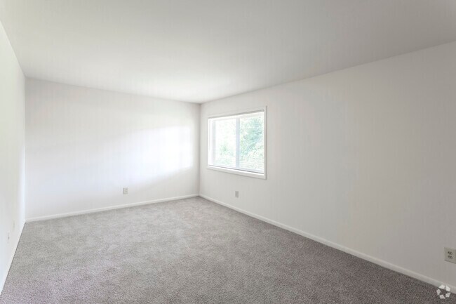 3 BR, 1.5 BA - 1,110 SF
