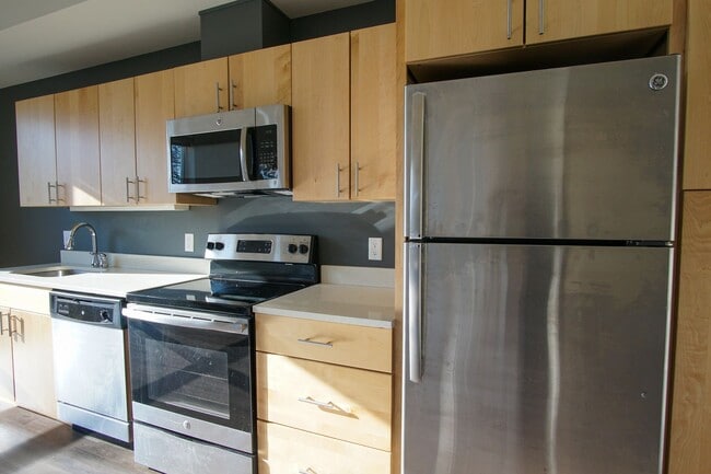 Photo - Slabtown Modern & Bright 2-Bedroom w/ Balcony! Unit 411