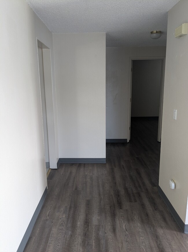 Photo - 1427 Lakeview Ave Unit 1427