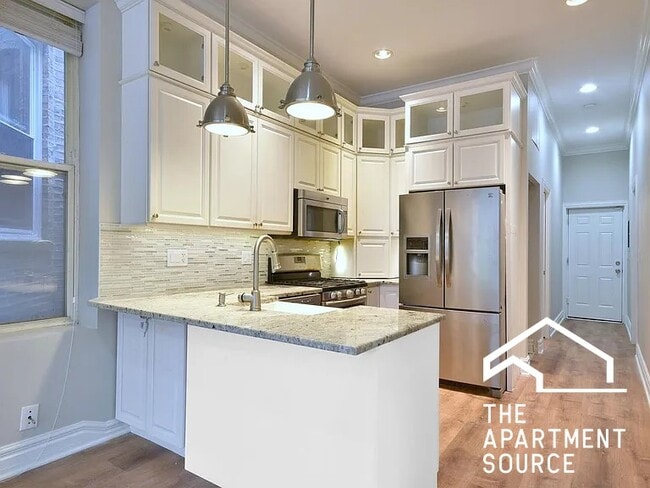 Photo - 1319 N Artesian Ave Unit 1