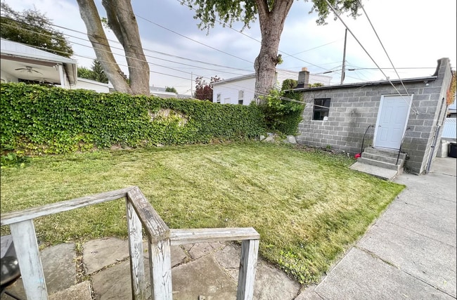 Photo - 329/331 N Lincoln Unit 329