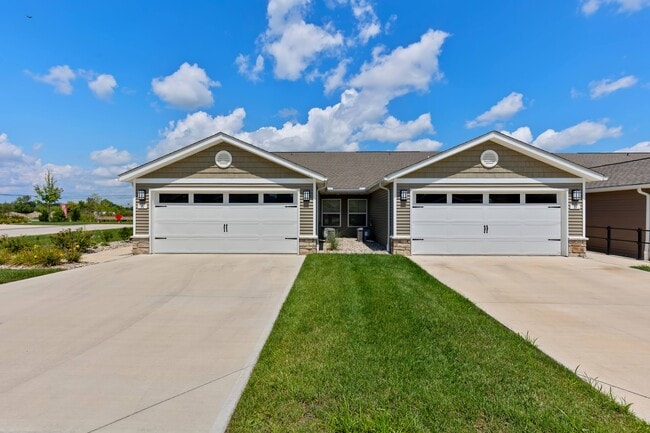 Photo - Redwood South Lebanon