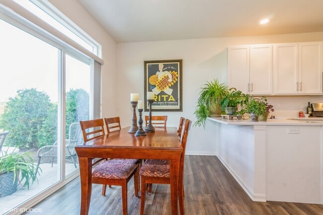 Photo - 2021 Stuttle Rd