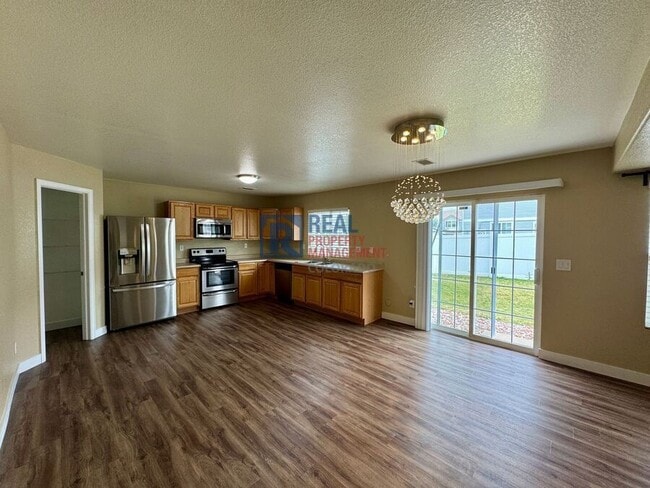 Photo - 5440 Perth St