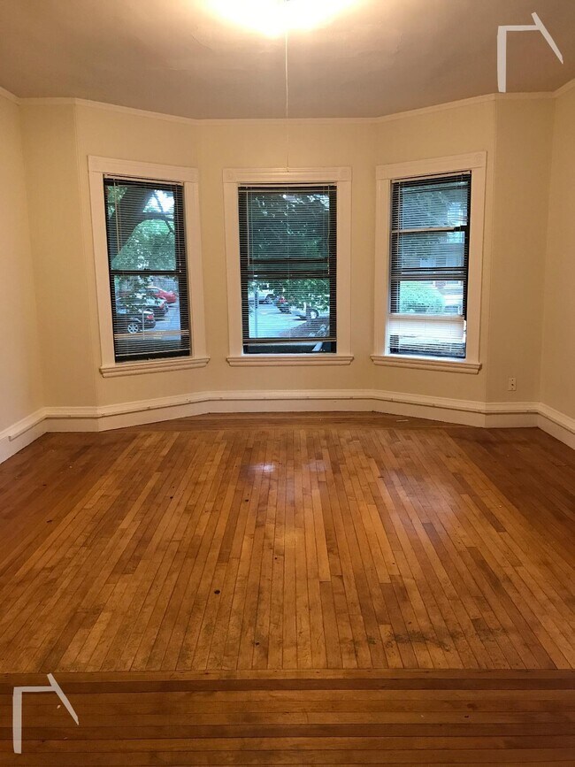 Photo - 31 Quint Ave