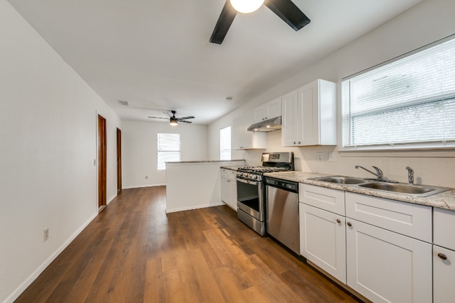 Photo - 2509 Valwood Pkwy Unit 2