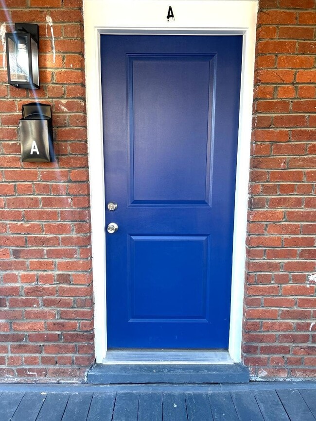 Photo - 1209 Wallace St