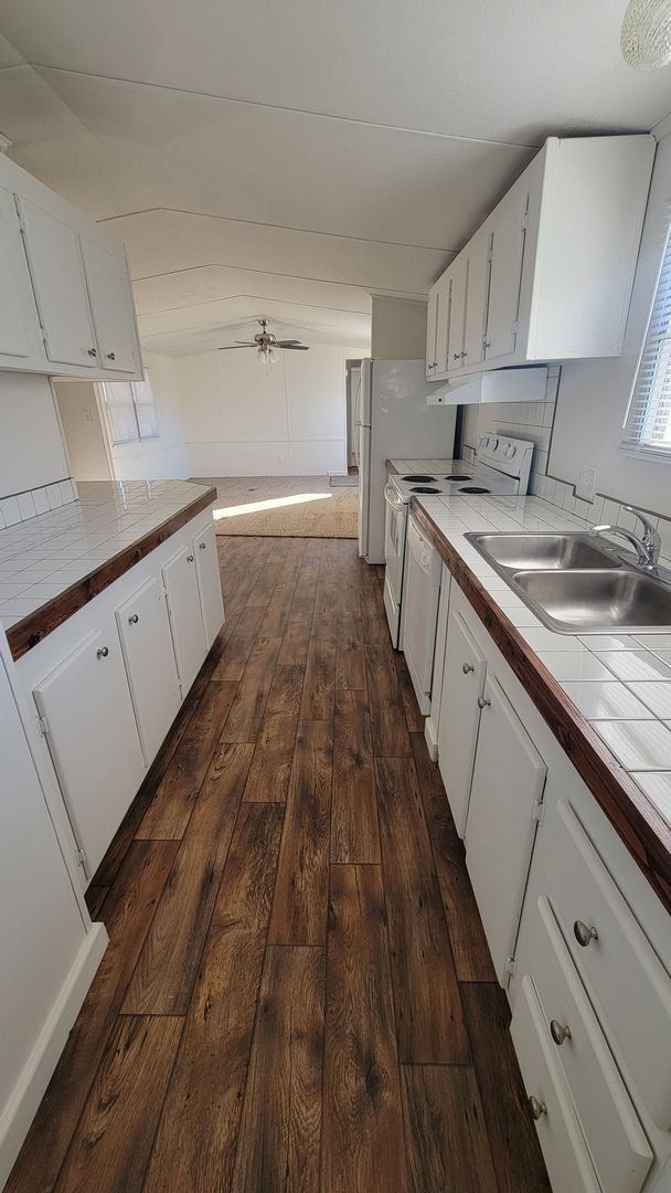 Photo - Ready to Move in