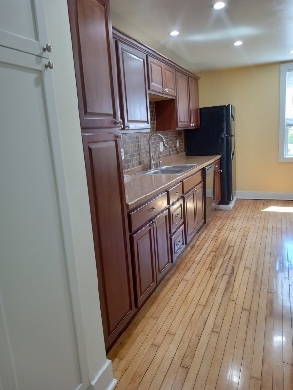 Photo - 1870 N Warren Ave