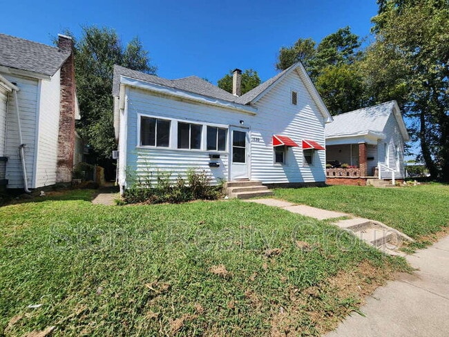 Building Photo - 1130 N 8th St Unit A