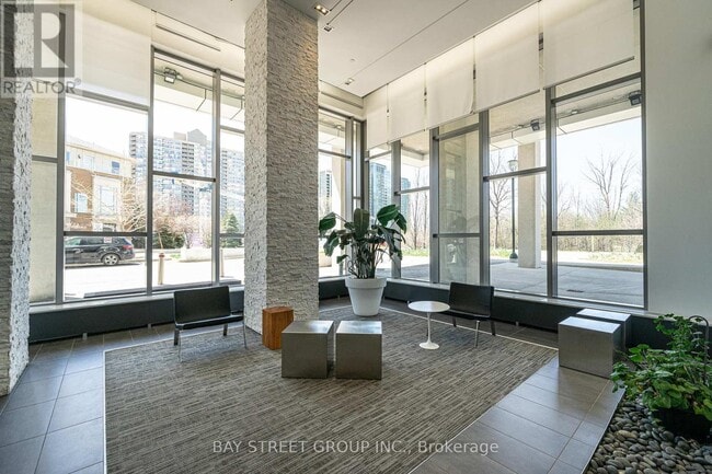 Photo - 360 Square One Dr Unité 1610