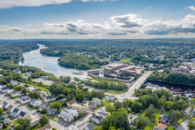 Photo - 23 Clinton Ave