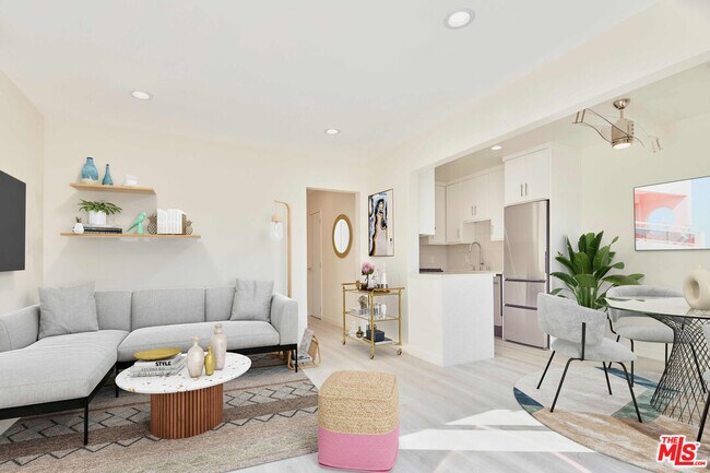 Photo - 2814 Grand Canal Unit 2814