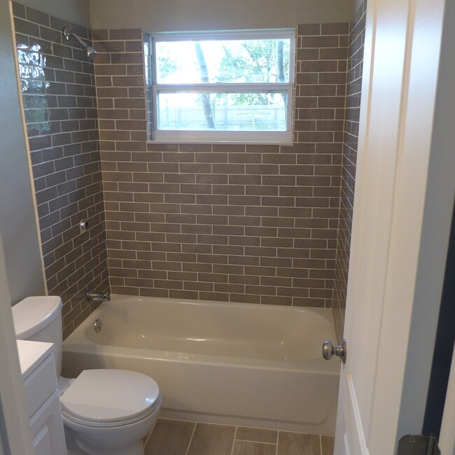 Photo - 26412 Rolling Acres Dr