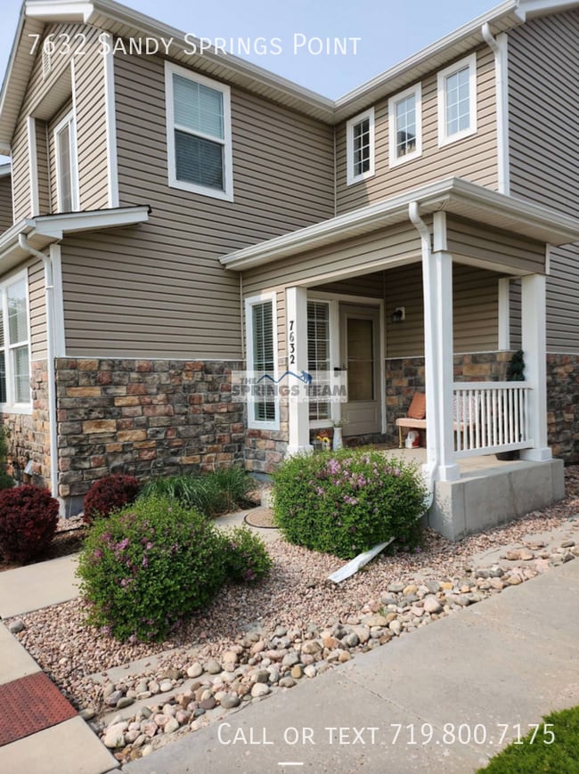 Building Photo - 7632 Sandy Springs Point