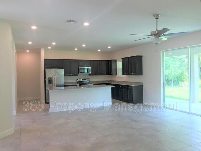 Photo - 3044 S Haberland Blvd