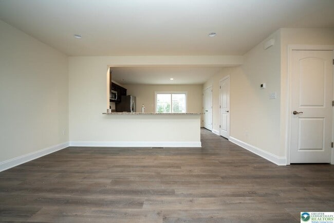 Photo - 1641 Riegel St