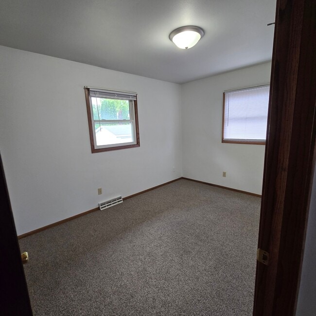 Photo - 1062 Perry St Unit 4