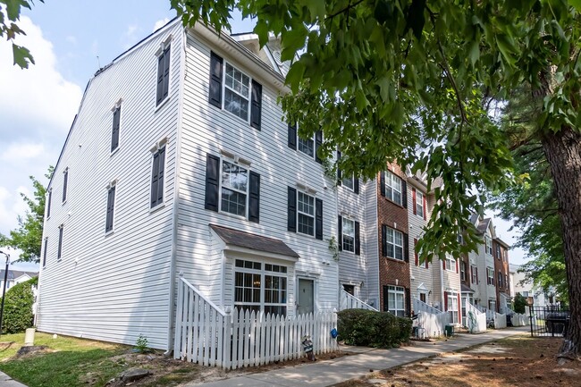Photo - 8650 Neuse Landing Ln