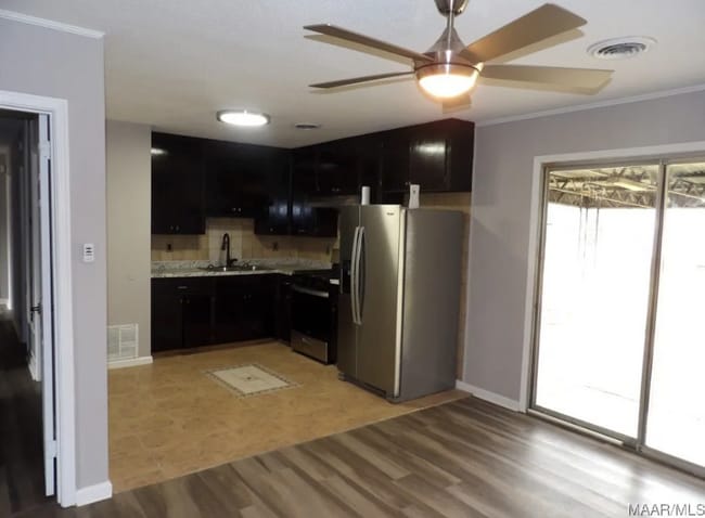 441 Mulligan Dr