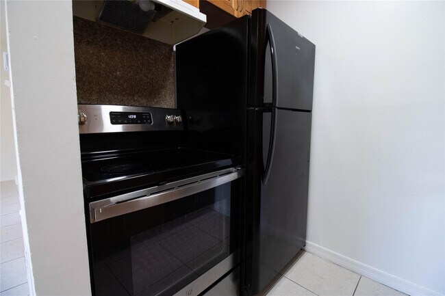 Photo - 1727 Liberty St Unit 18