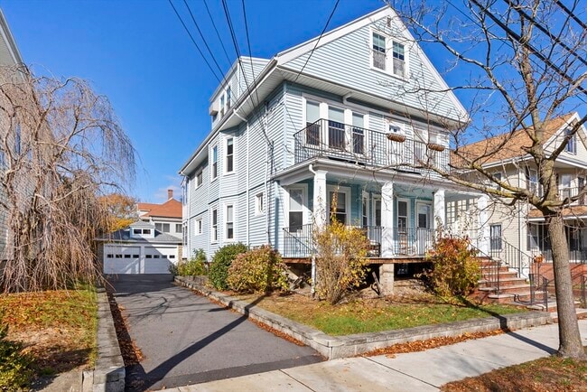 Photo - 36 Windsor St