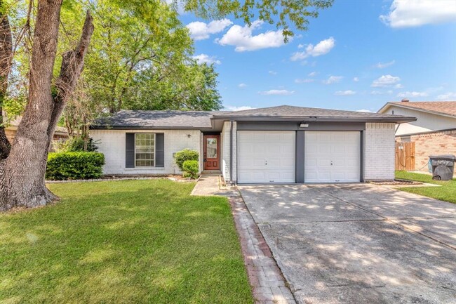 Photo - 9611 Camrose Ct House