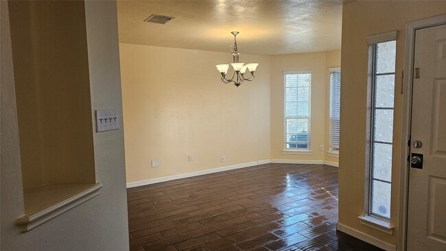 Photo - 2320 Shady Pine Dr