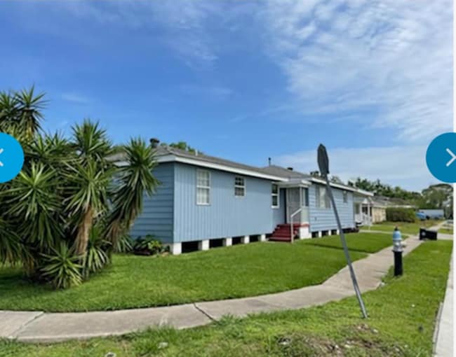 Photo - 8003 W Laverne St Unit 8003