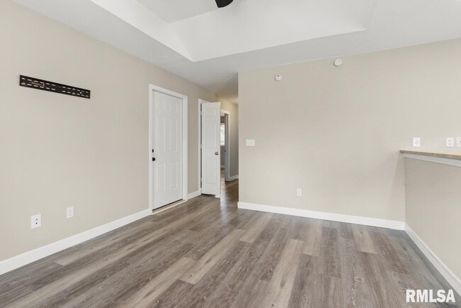 Photo - 3005 N Molleck Dr