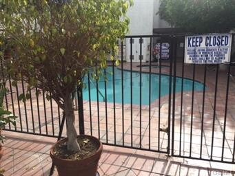 Photo - 18530 Hatteras St Unidad #310