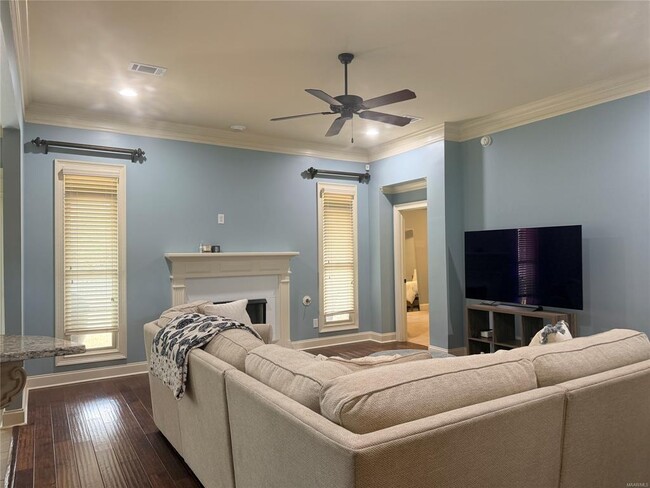 Photo - 5812 Lotus Cir