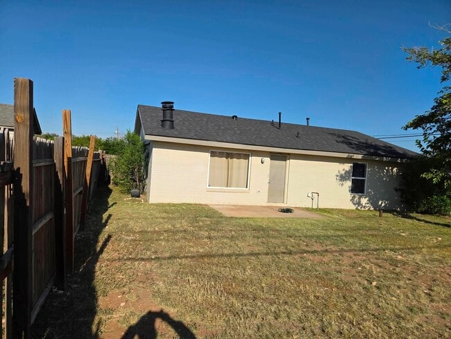 Photo - 604 Beckley Dr