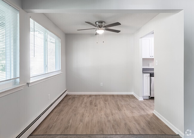 1BR, 1BA - Dining Room