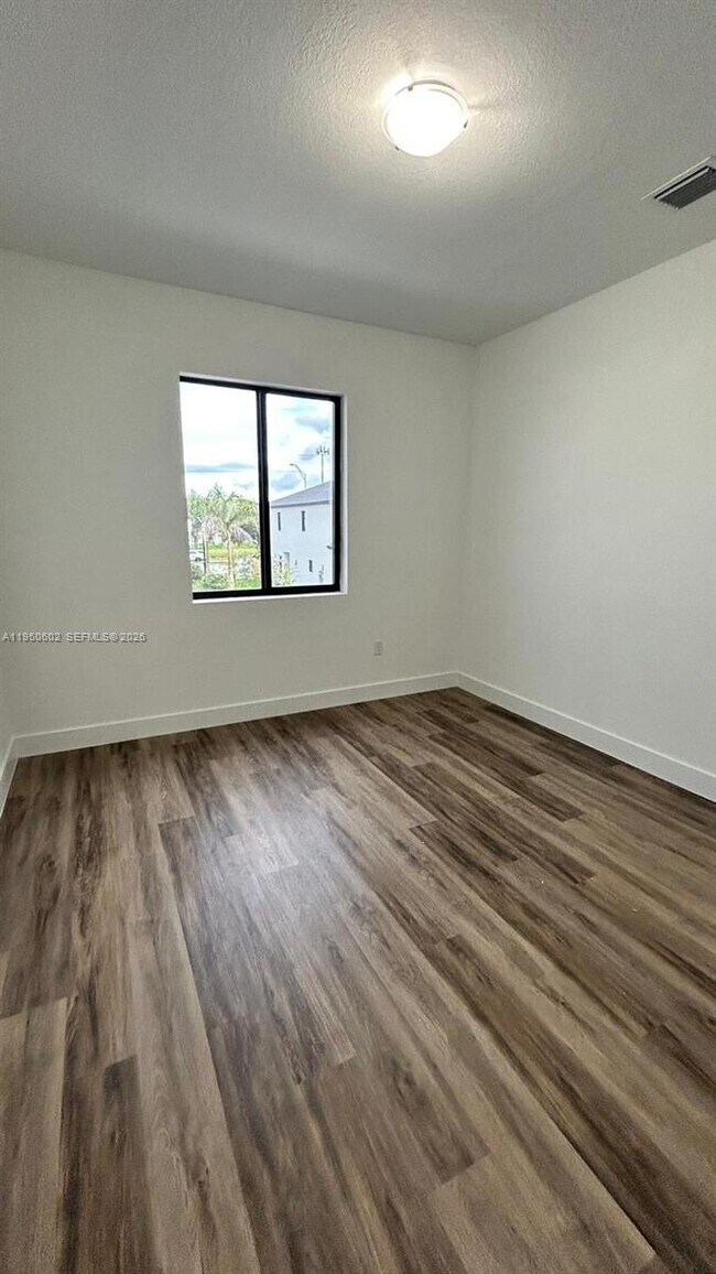 Photo - 13644 SW 157th Ct