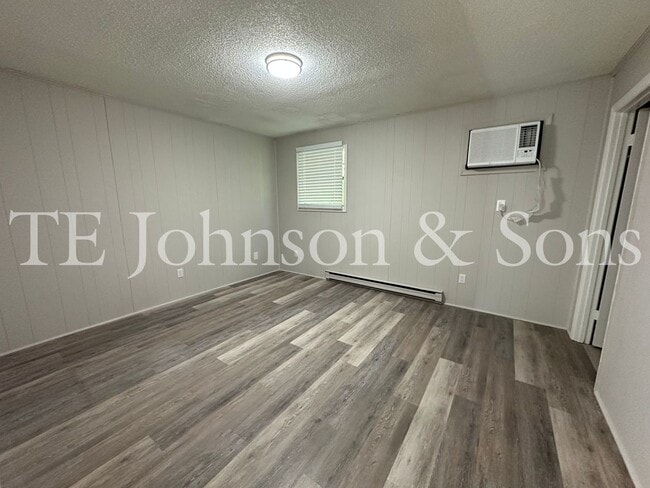 Photo - Cozy 1 Bedroom Unit with Water Included on Green Oaks Ct Unit 2550 Green Oaks B
