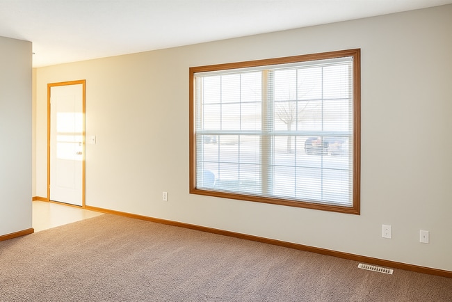 Photo - Modern Comfort & Space