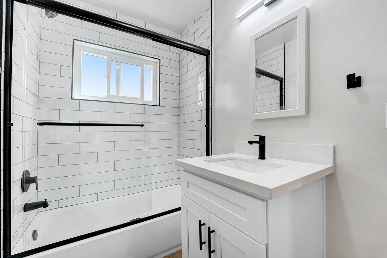 Photo - 1231 12th St. in Santa Monica.  Steps to W...