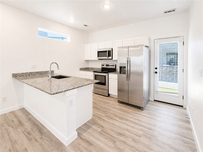 1031 Boardwalk Ave