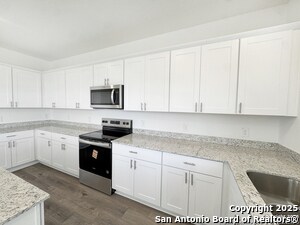 Photo - 3004 Trumpet Vine