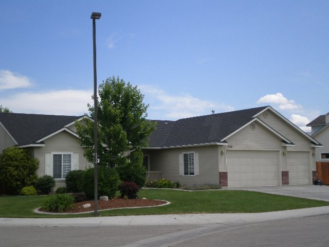 Building Photo - 2746 N Springtime Wy