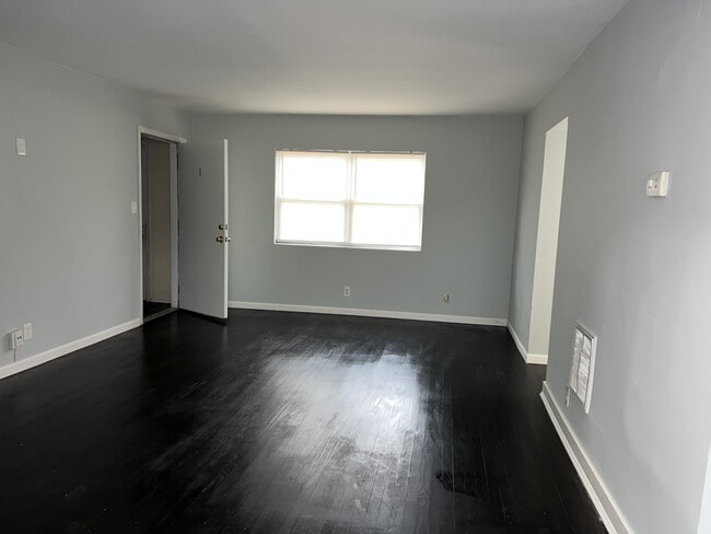 Photo - Dream Court Apartments