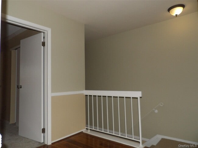 Photo - 26 Greenmeadow Dr