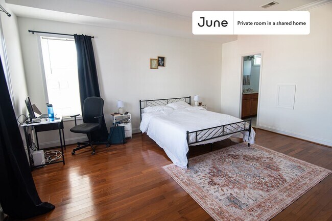 Photo - Room in Shared 3 bed/3.5 bath home Unit A