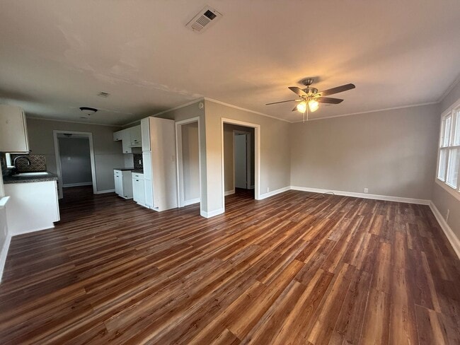Photo - 119 Starlite Dr