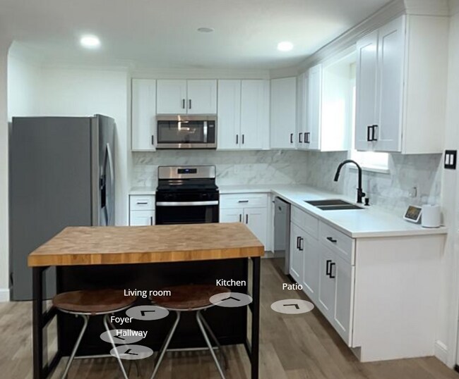 Photo - 8231 St Lo Rd