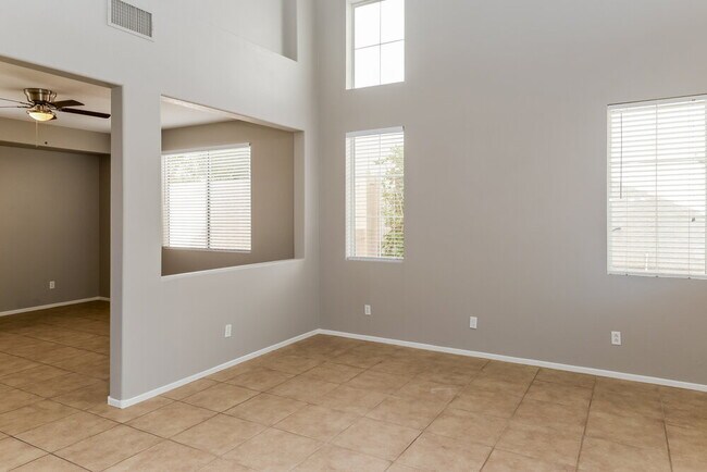 Photo - 6855 Relic St