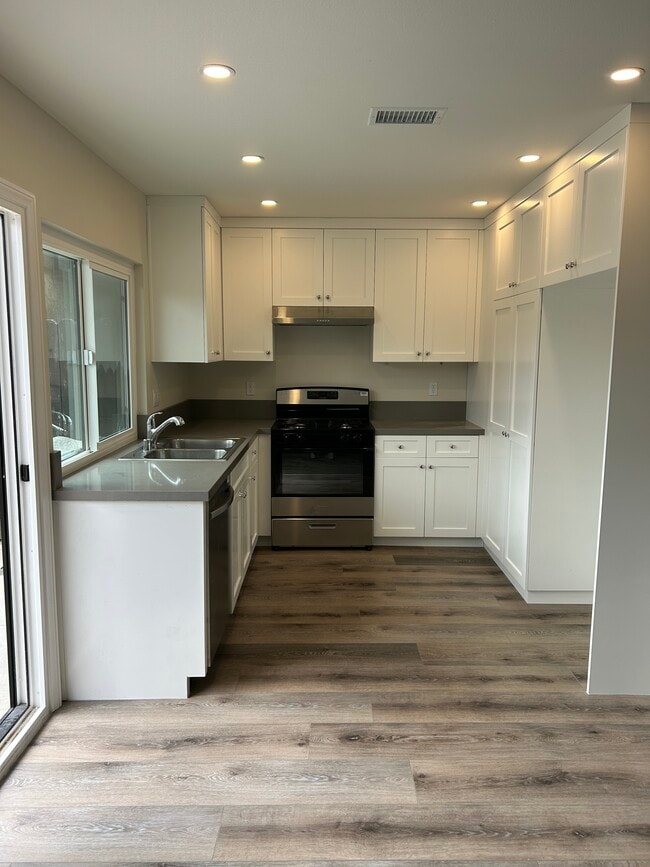 Building Photo - 8165 Laguna Ct Unit none Rental