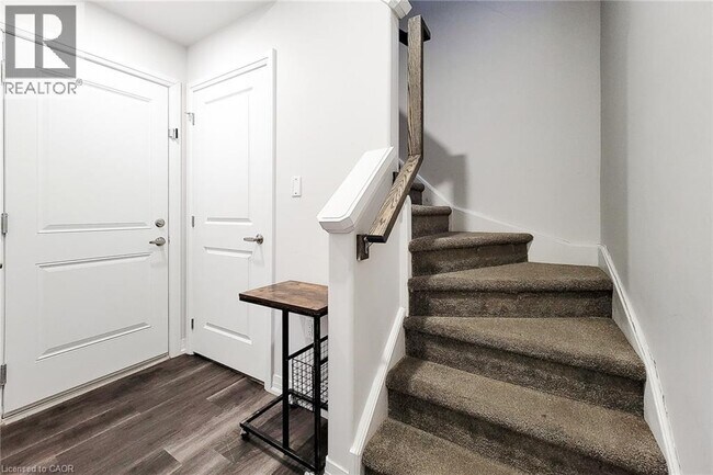 Photo - 575 Woodward Ave